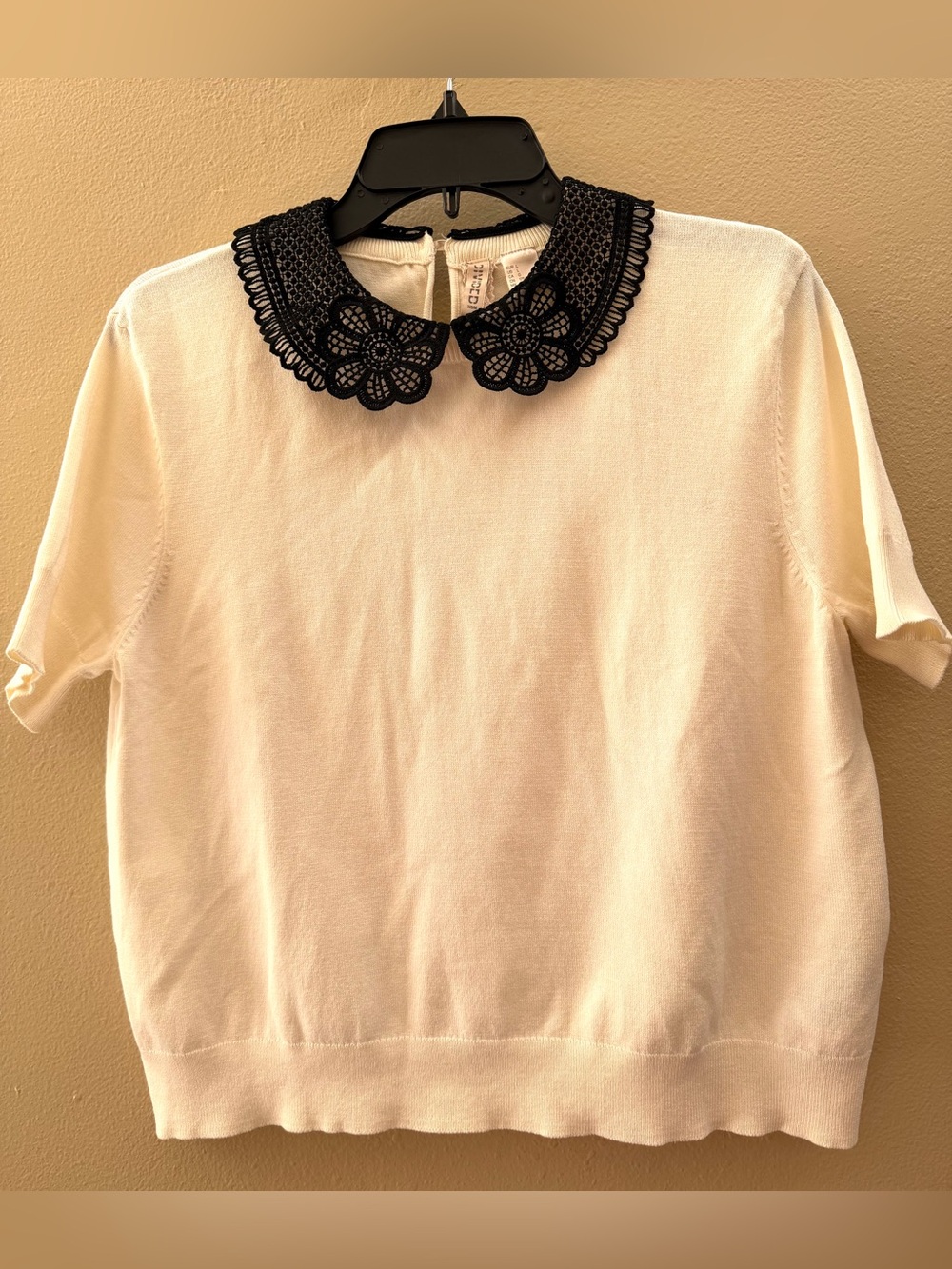 Unused Woven Lace Peter Pan Collar Top - White with Black Collar Size L